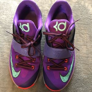 kd 7 lightning 534